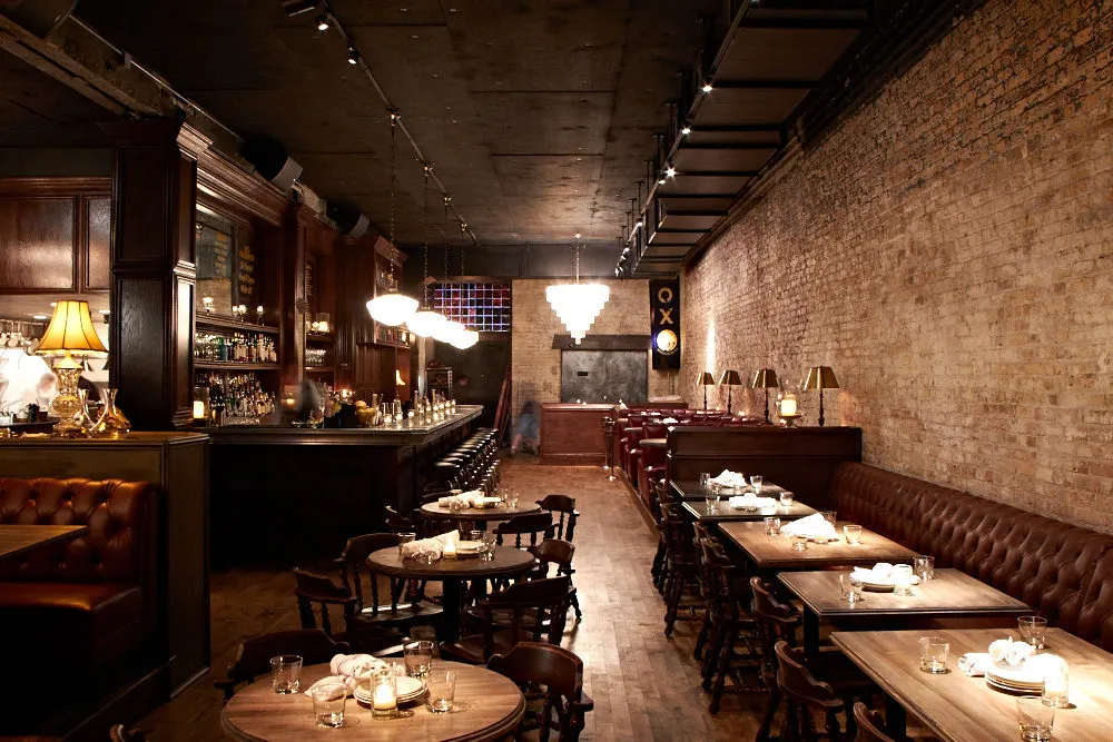 Bavette’s Bar & Boeuf