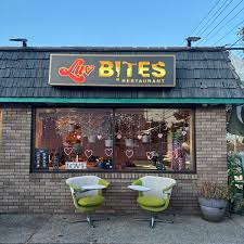 LUV BITES Restaurant