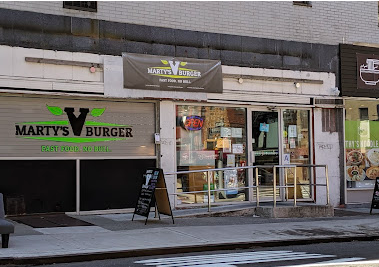 Marty's V Burger