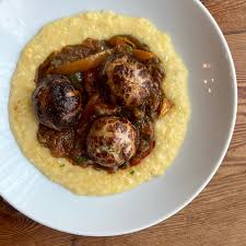 Spinasse signature dishes Meatball
Risotto
Cavatelli