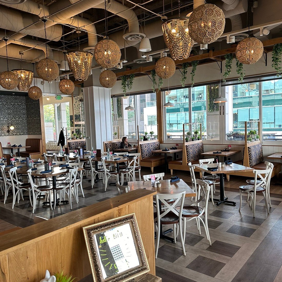 Tupelo Honey Southern Kitchen & Bar