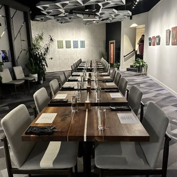 KIN Boise (Restaurant and PIE BAR)