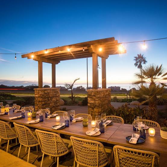 Chandler’s Oceanfront Dining