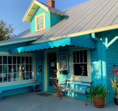 Bleu Rendezvous French Bistro
