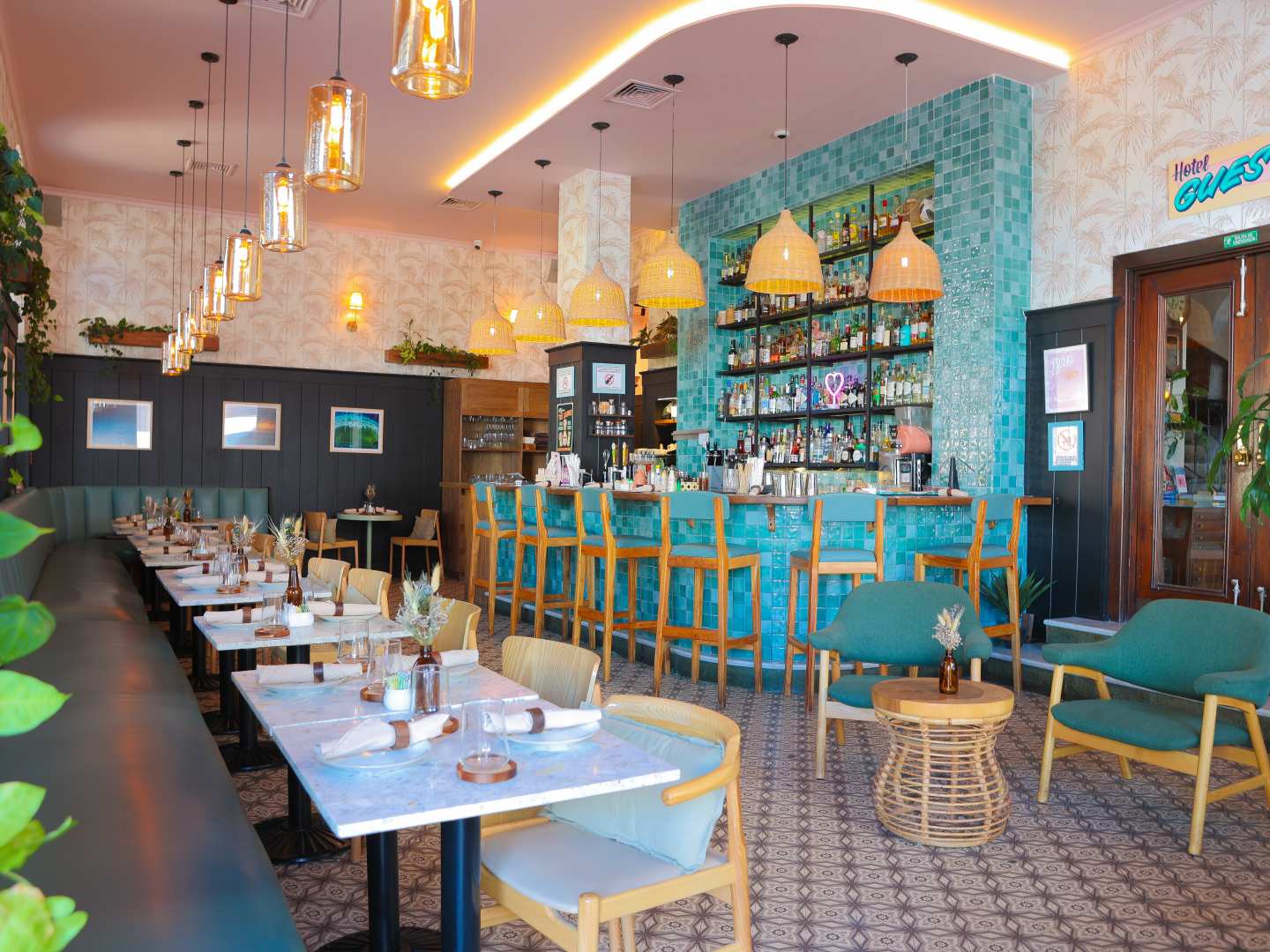 Mahalo Cocina y Jardín