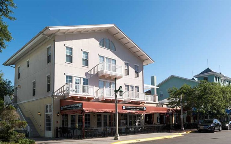Celebration Town Tavern