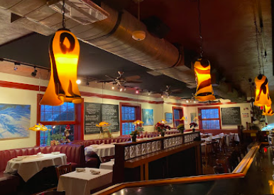 Del Mar Bar & Bistro