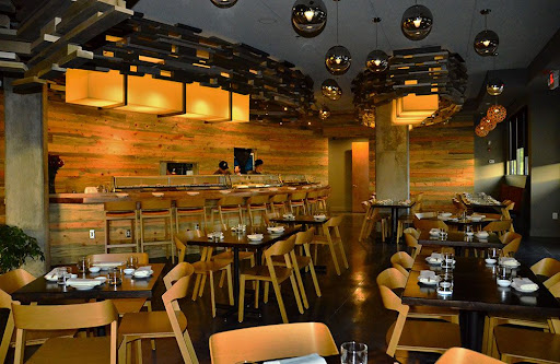 Eight Sushi Lounge