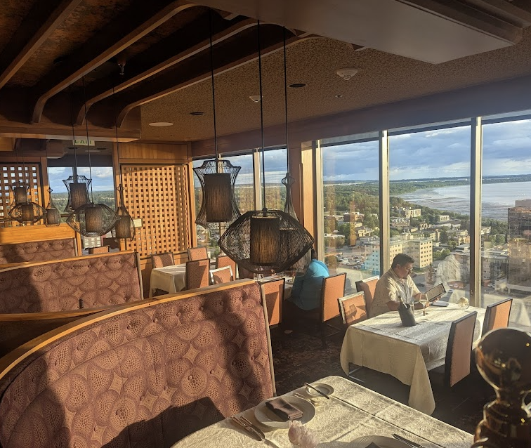 The Crow's Nest Restaurant
