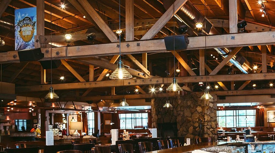 Glacier Brewhouse