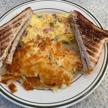 Starlite Cafe Diner signature dishes Creamed Chipped Beef, Country Fried Steak, Hot Roast Beef Sandwich, Omelettes